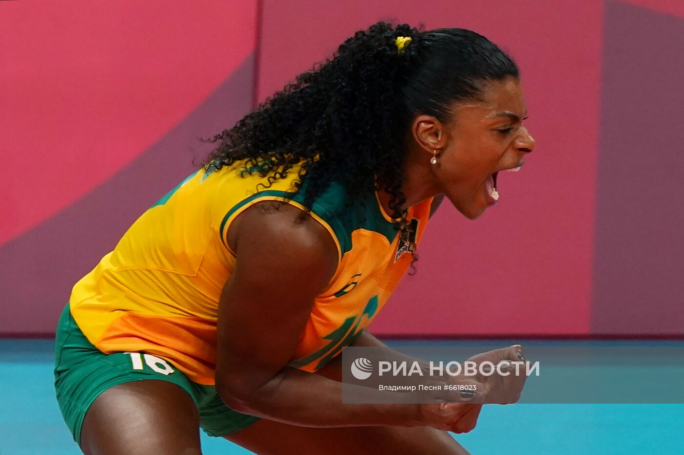 Олимпиада-2020. Волейбол. Женщины. Матч Бразилия - Россия