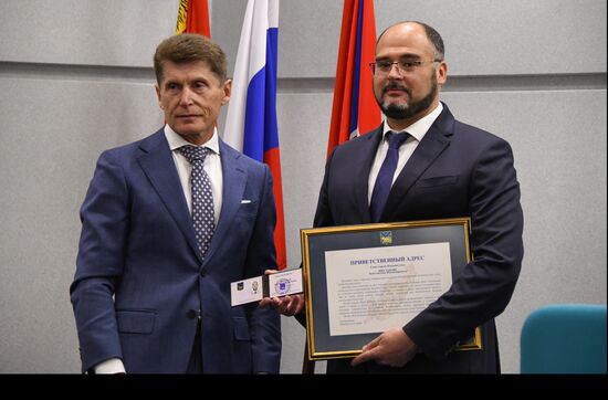 К. Шестаков официально вступил в должность мэра Владивостока