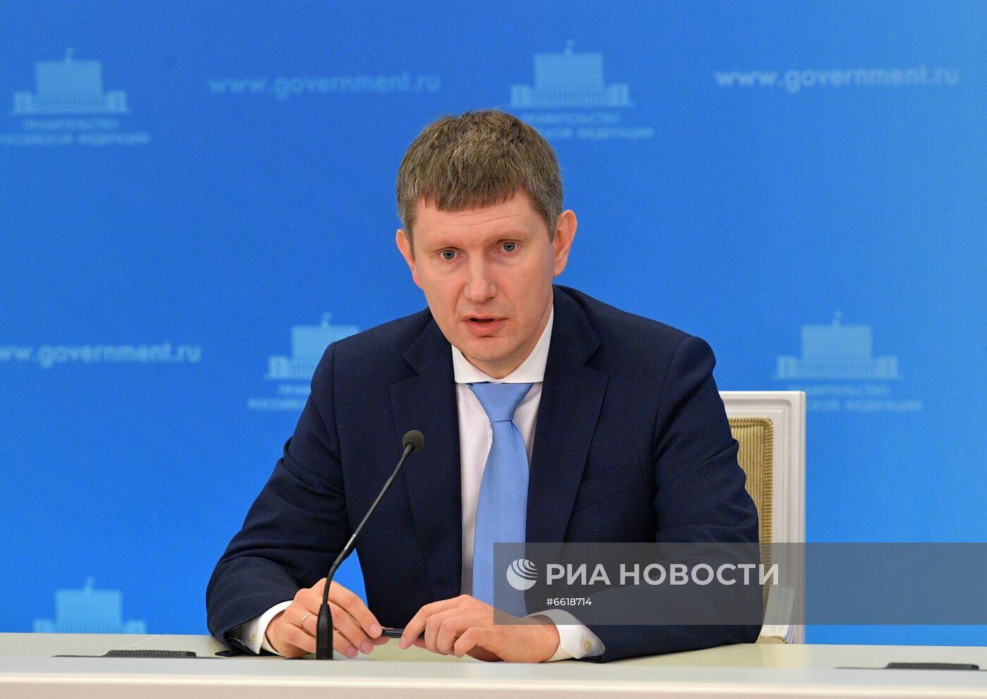 Брифинг министра экономического развития РФ М. Решетникова