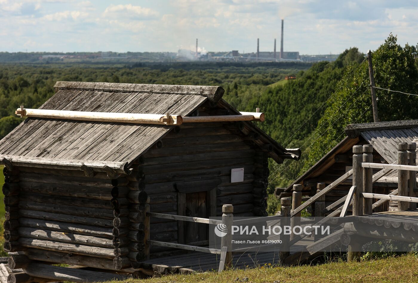 Музей деревянного зодчества "Малые Корелы" в Архангельске