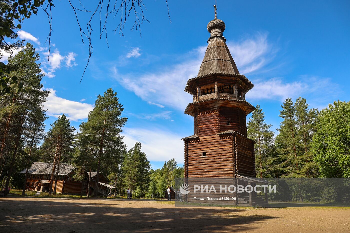 Музей деревянного зодчества "Малые Корелы" в Архангельске