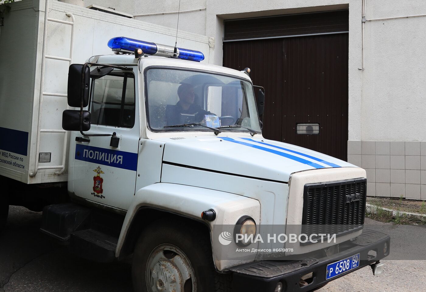 В Подмосковье пятеро заключенных сбежали из изолятора