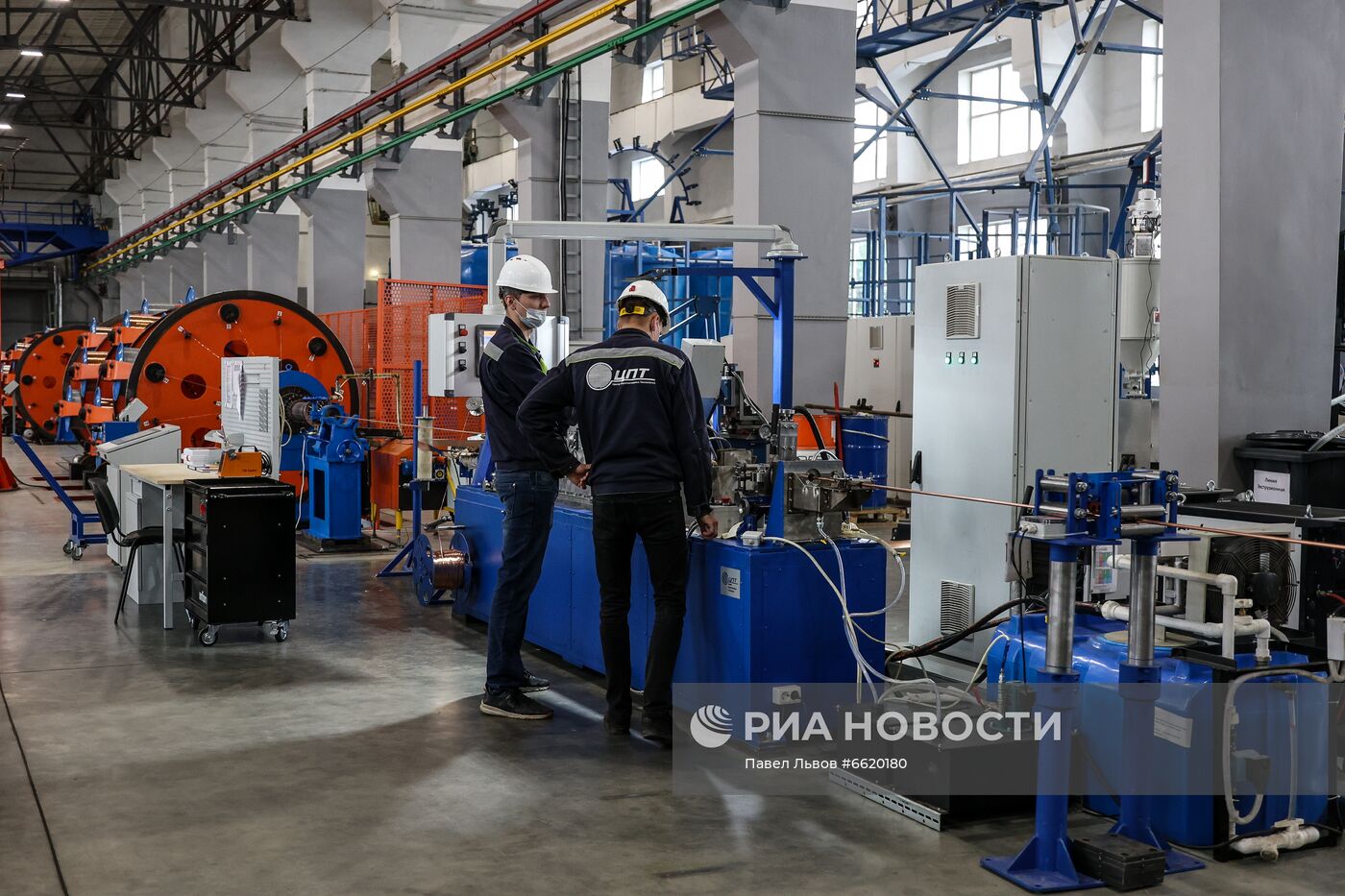 Завод по производству оптоволоконного кабеля в Мурманске