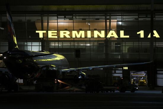 Самолеты в аэропорту Казани