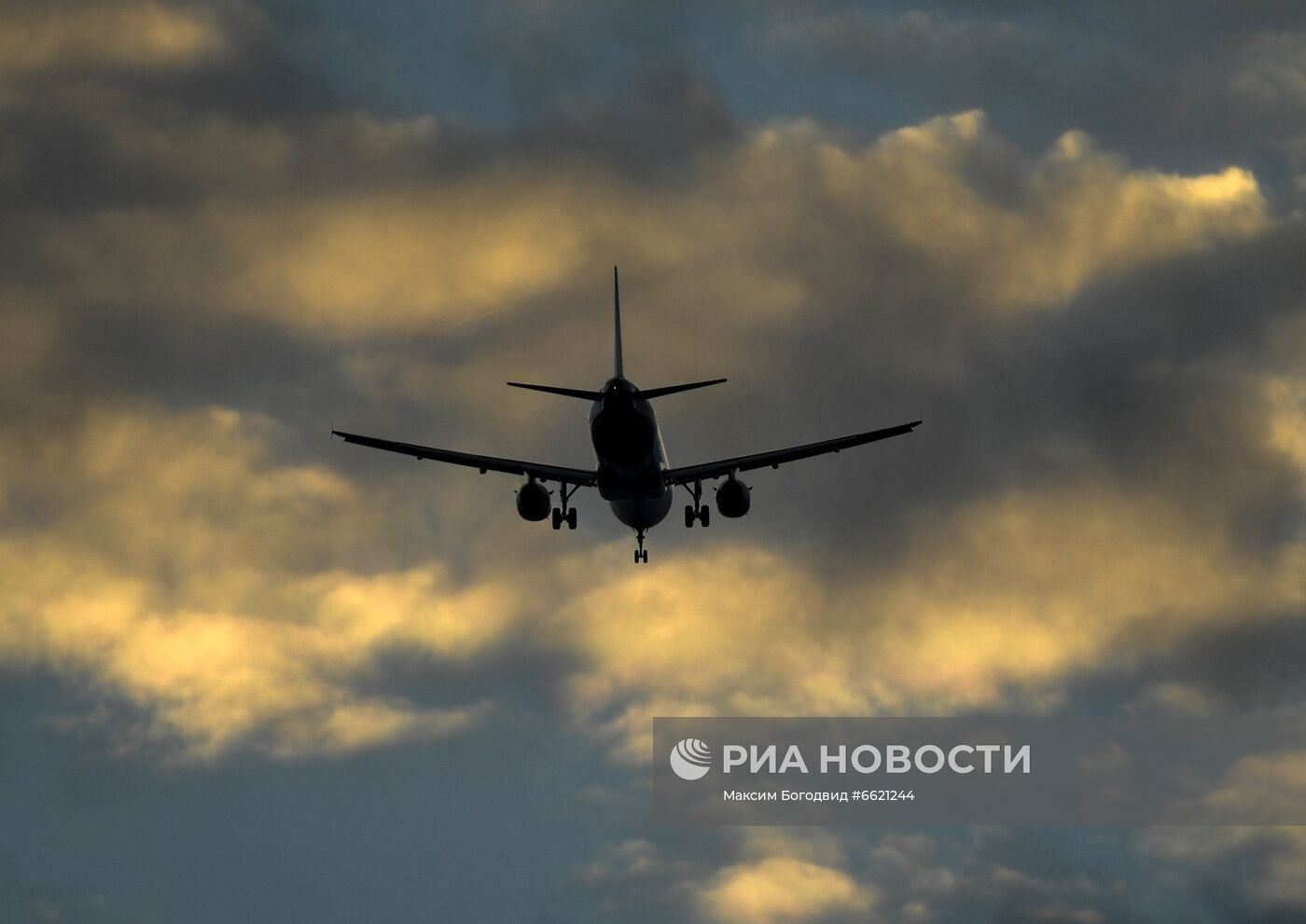 Самолеты в аэропорту Казани