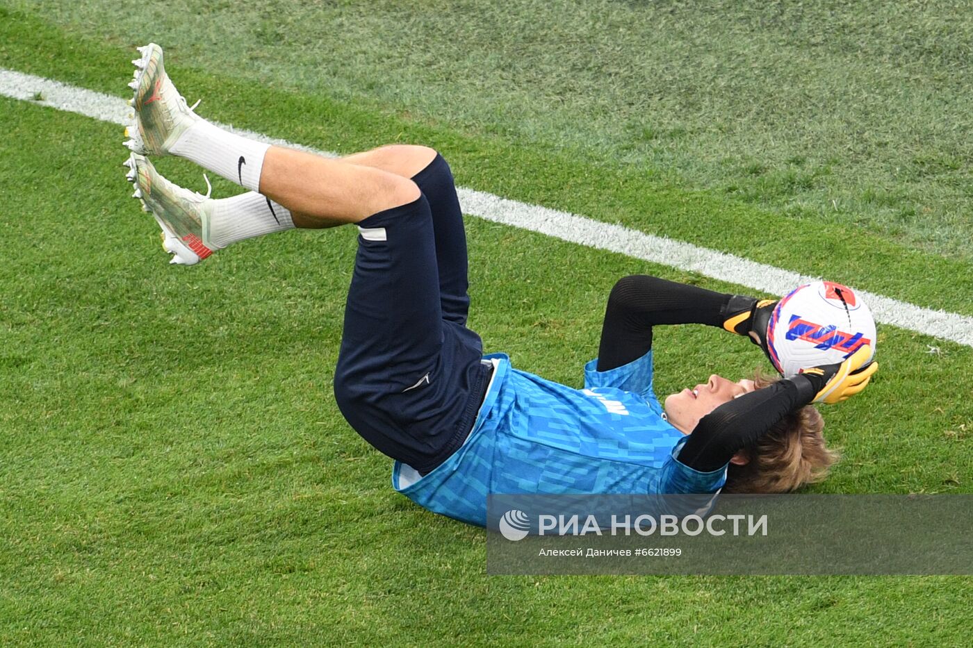 Футбол. РПЛ. Матч "Зенит" - "Краснодар"