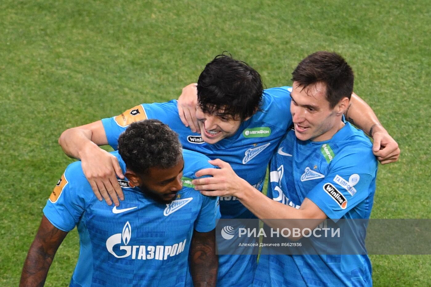 Футбол. РПЛ. Матч "Зенит" - "Краснодар"