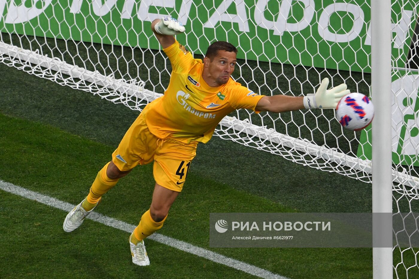 Футбол. РПЛ. Матч "Зенит" - "Краснодар"