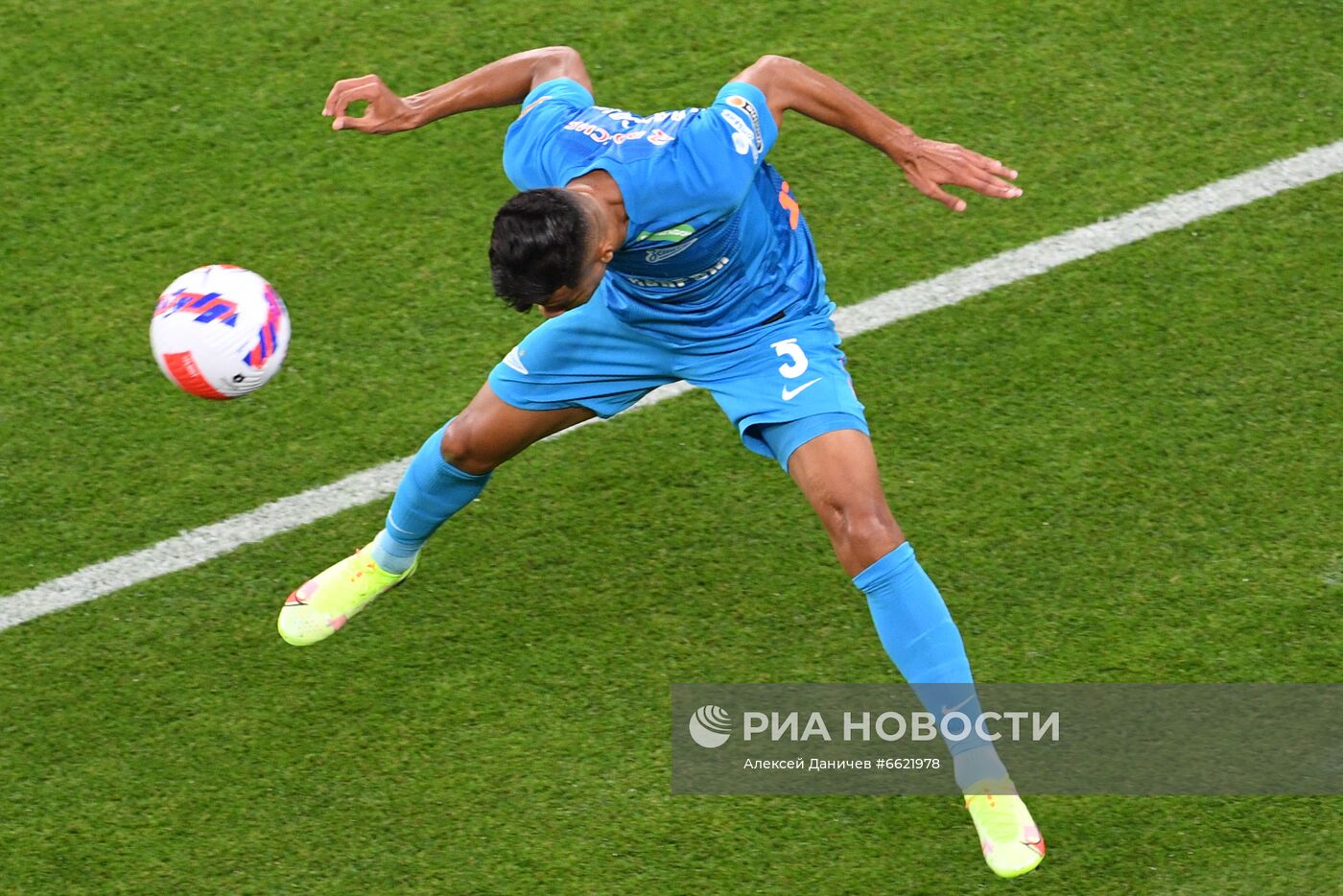 Футбол. РПЛ. Матч "Зенит" - "Краснодар"