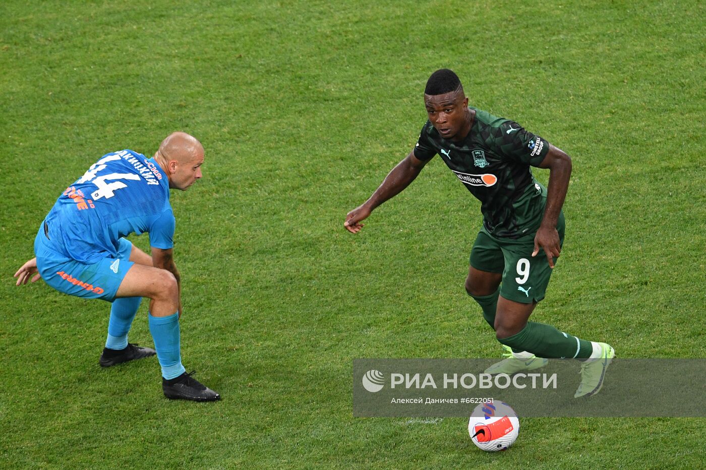 Футбол. РПЛ. Матч "Зенит" - "Краснодар"