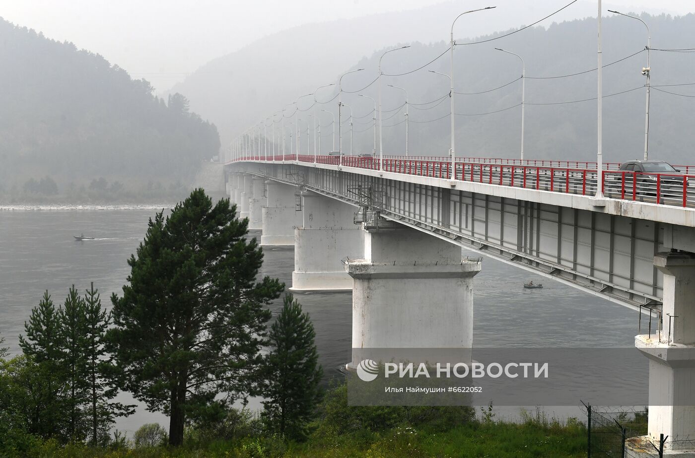 Дым в Красноярске от лесных пожаров в Якутии