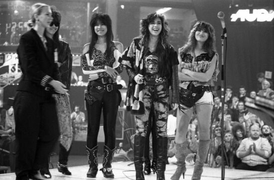 Японская музыкальная группа "Шоу-Уа"