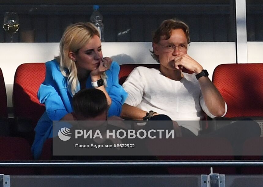 Футбол. РПЛ. Матч "Химки" - "Ростов"