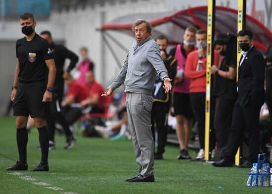 Футбол. РПЛ. Матч "Химки" - "Ростов"