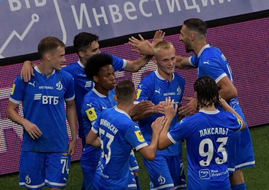 Футбол. РПЛ. Матч "Динамо" - ЦСКА