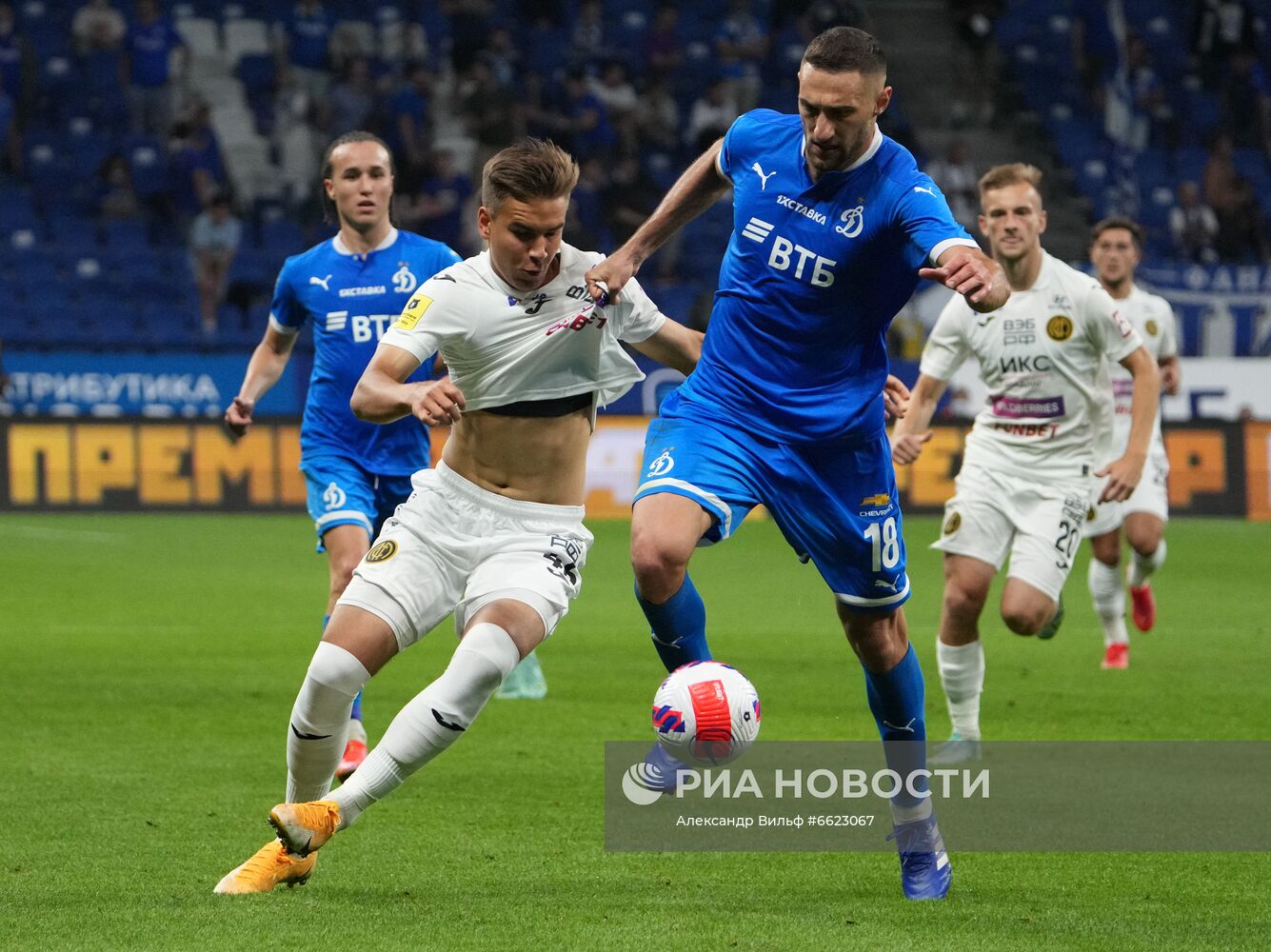 Футбол. РПЛ. Матч "Динамо" - ЦСКА