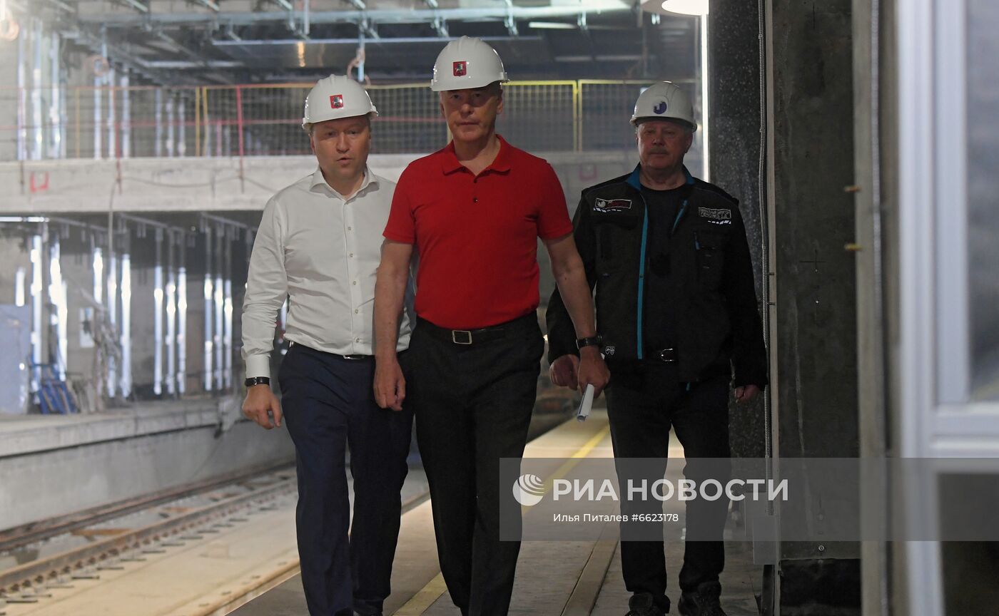 Строительство станции метро "Кунцевская"