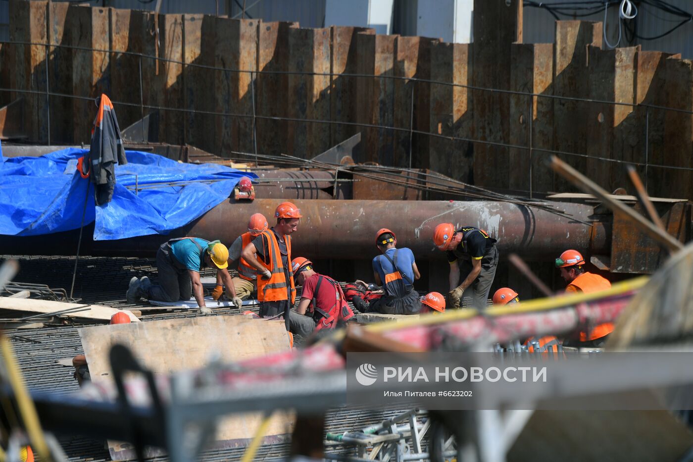 Строительство станции метро "Кунцевская"