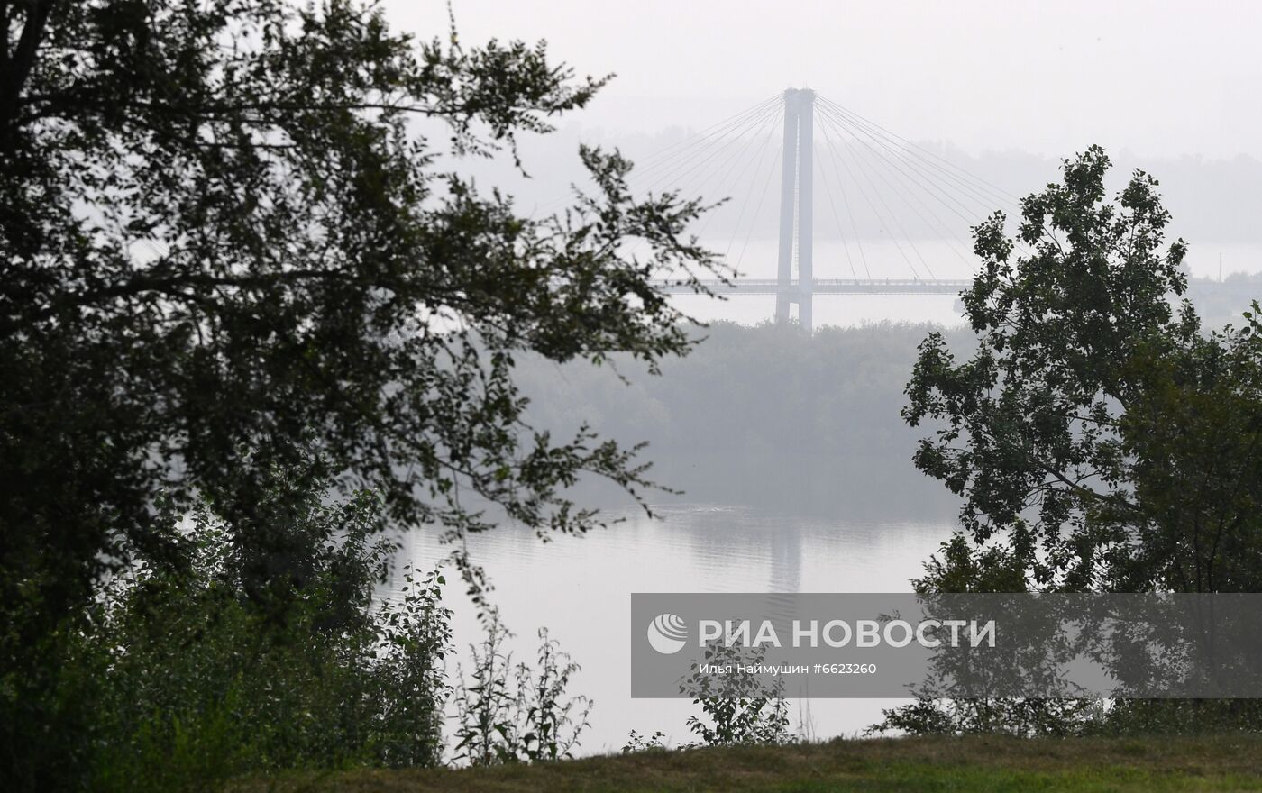 Смог от якутских лесных пожаров в Красноярске