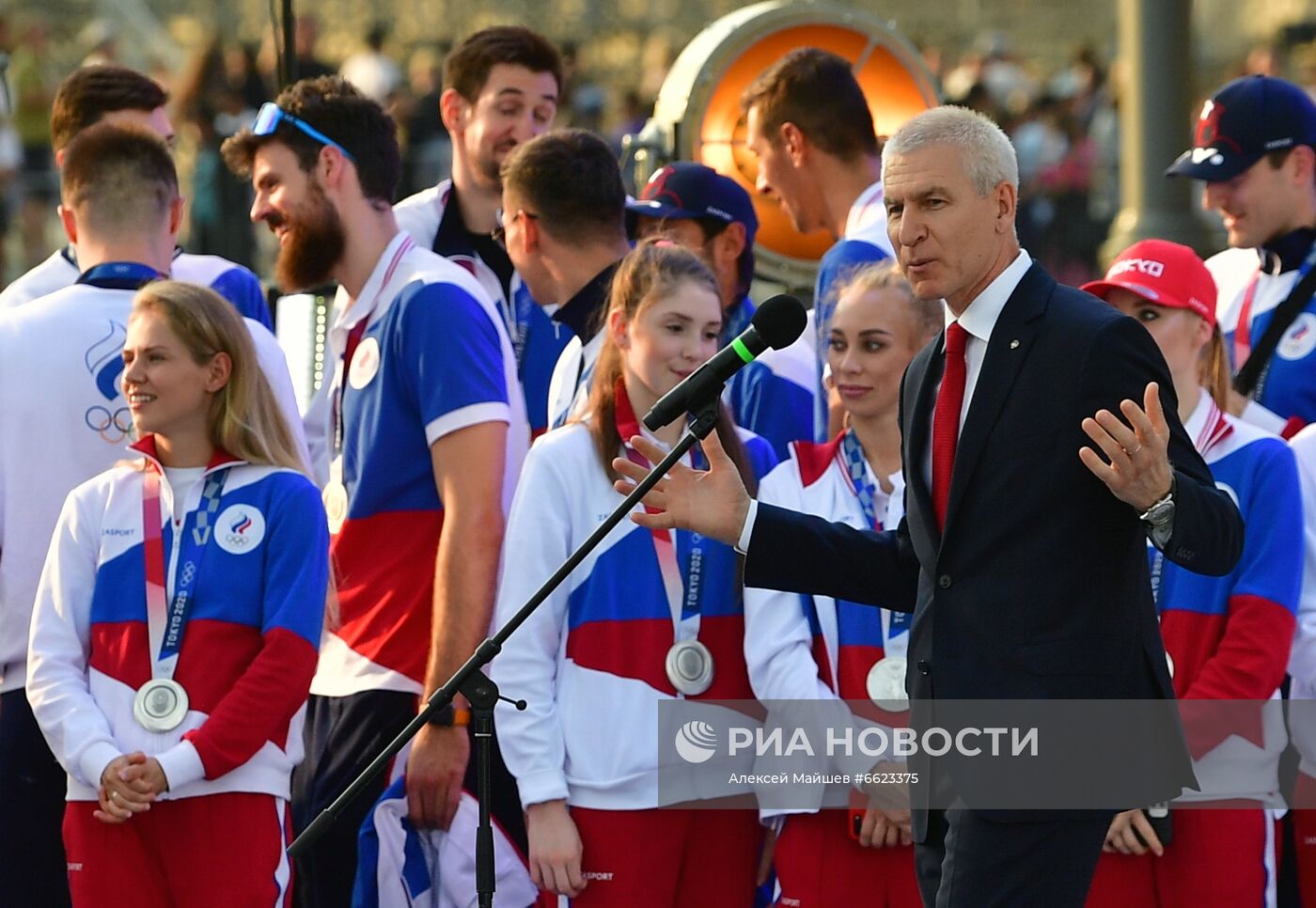 Торжественная встреча олимпийцев на Красной площади
