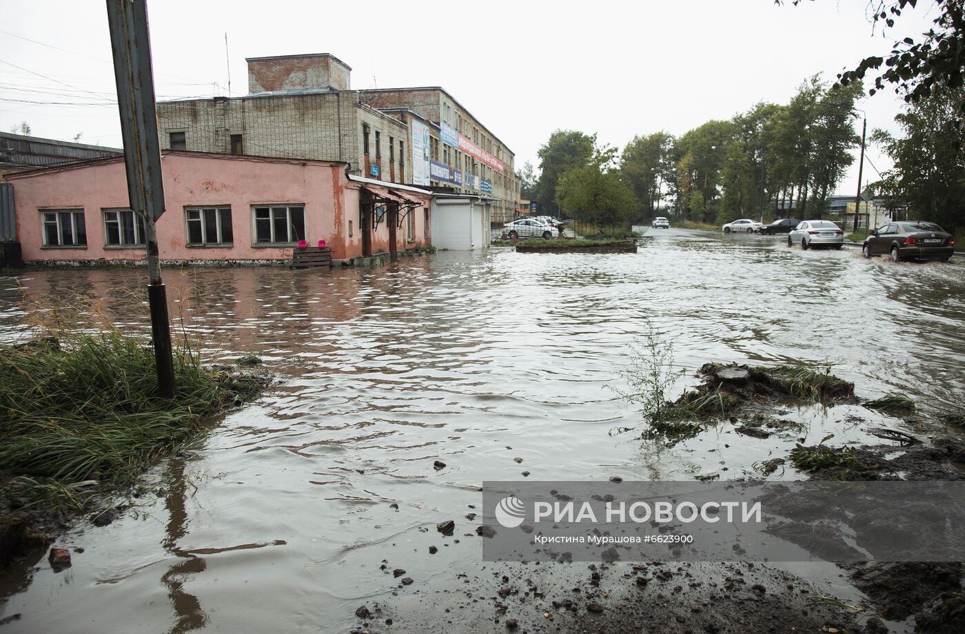 Потоп из-за ливней в Вологде