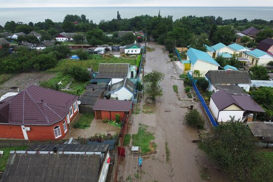 Подтопления в Краснодарском крае из-за обильных осадков