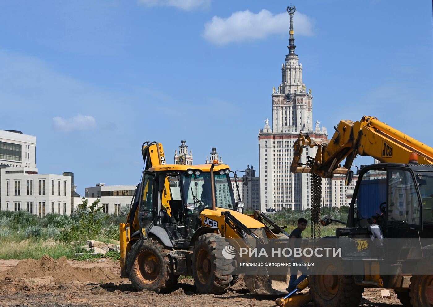 Строительство инновационного научно-технологического центра МГУ "Воробьевы горы"