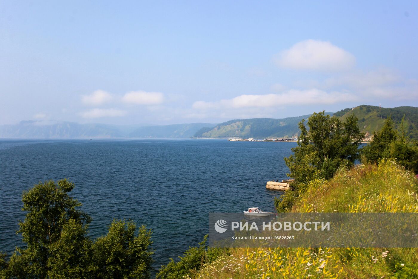 Туризм на озере Байкал