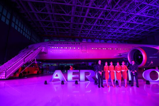 Презентация нового салона Boeing 777 Аэрофлота в аэропорту Шереметьево
