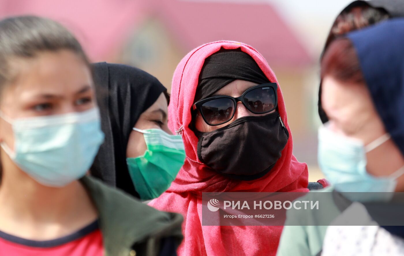 Акция протеста беженцев из Афганистана в Бишкеке