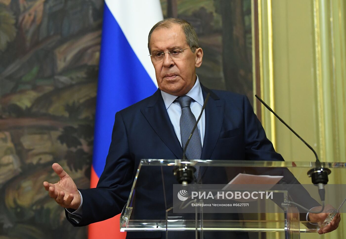 Встреча глав МИД РФ и Ливии С. Лаврова и Н. Манкуш 