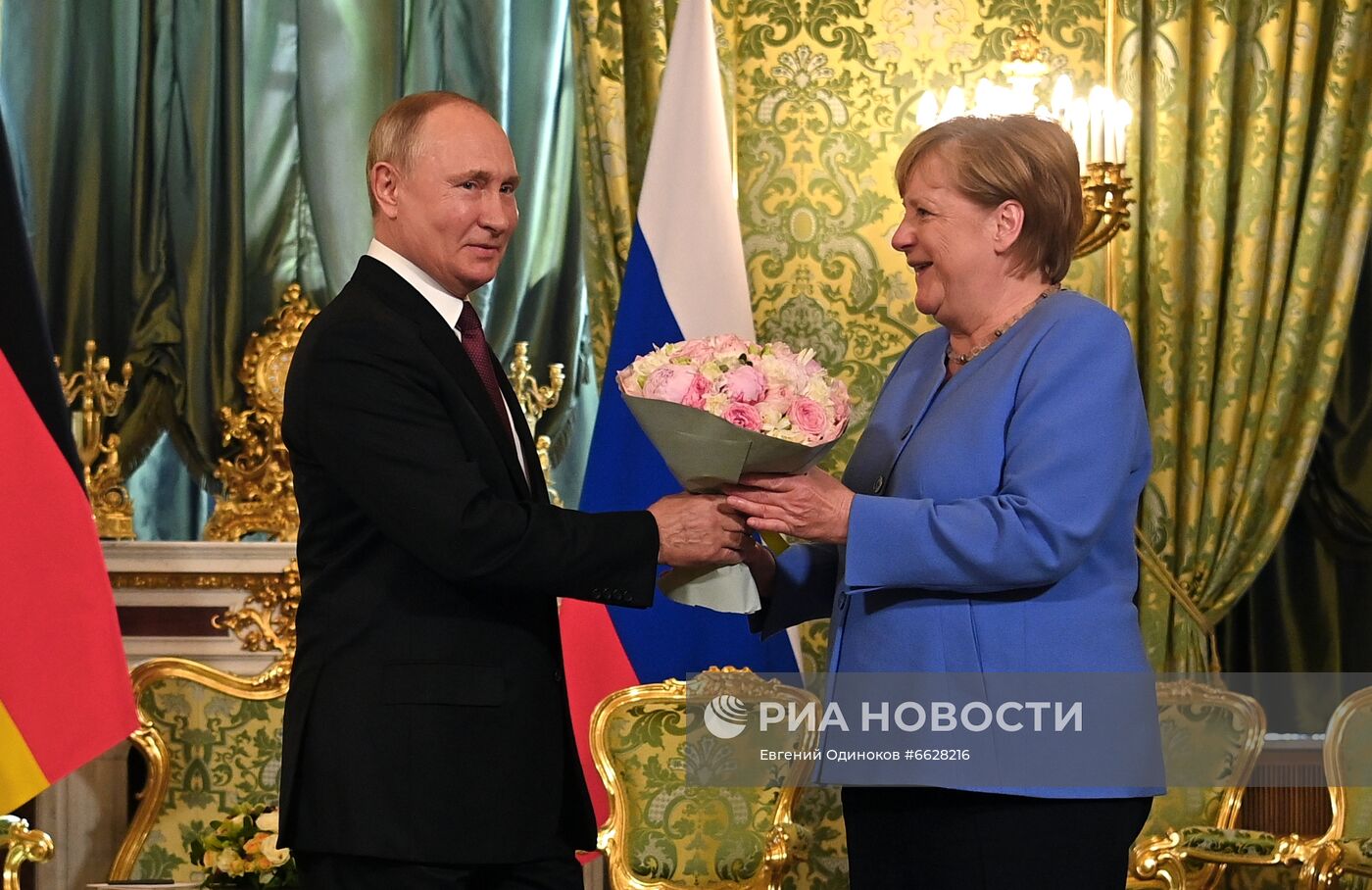 Встреча президента РФ В. Путина с канцлером Германии А. Меркель