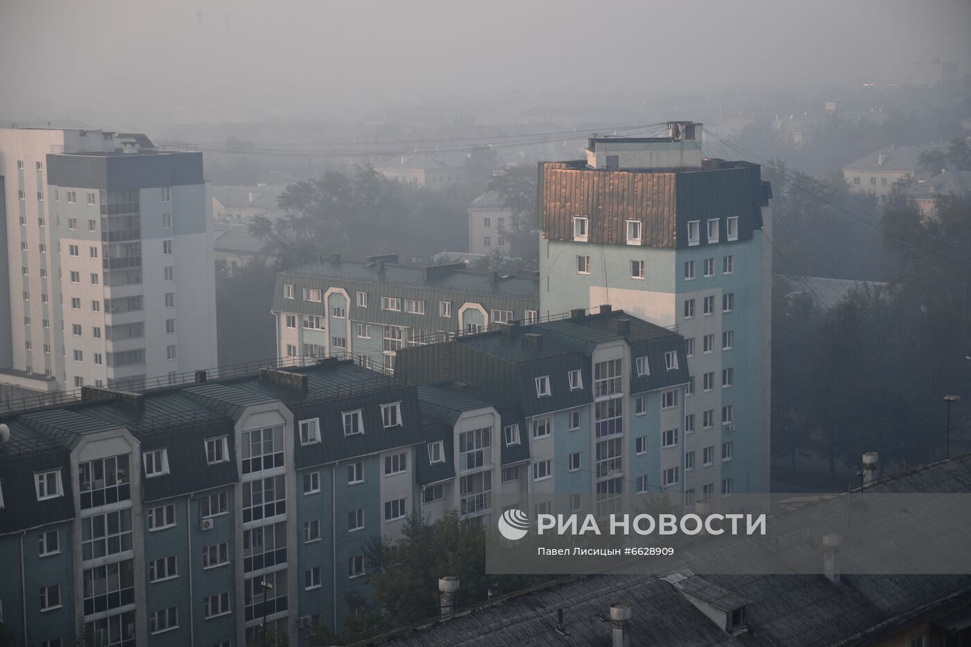 Смог от лесных пожаров в Екатеринбурге