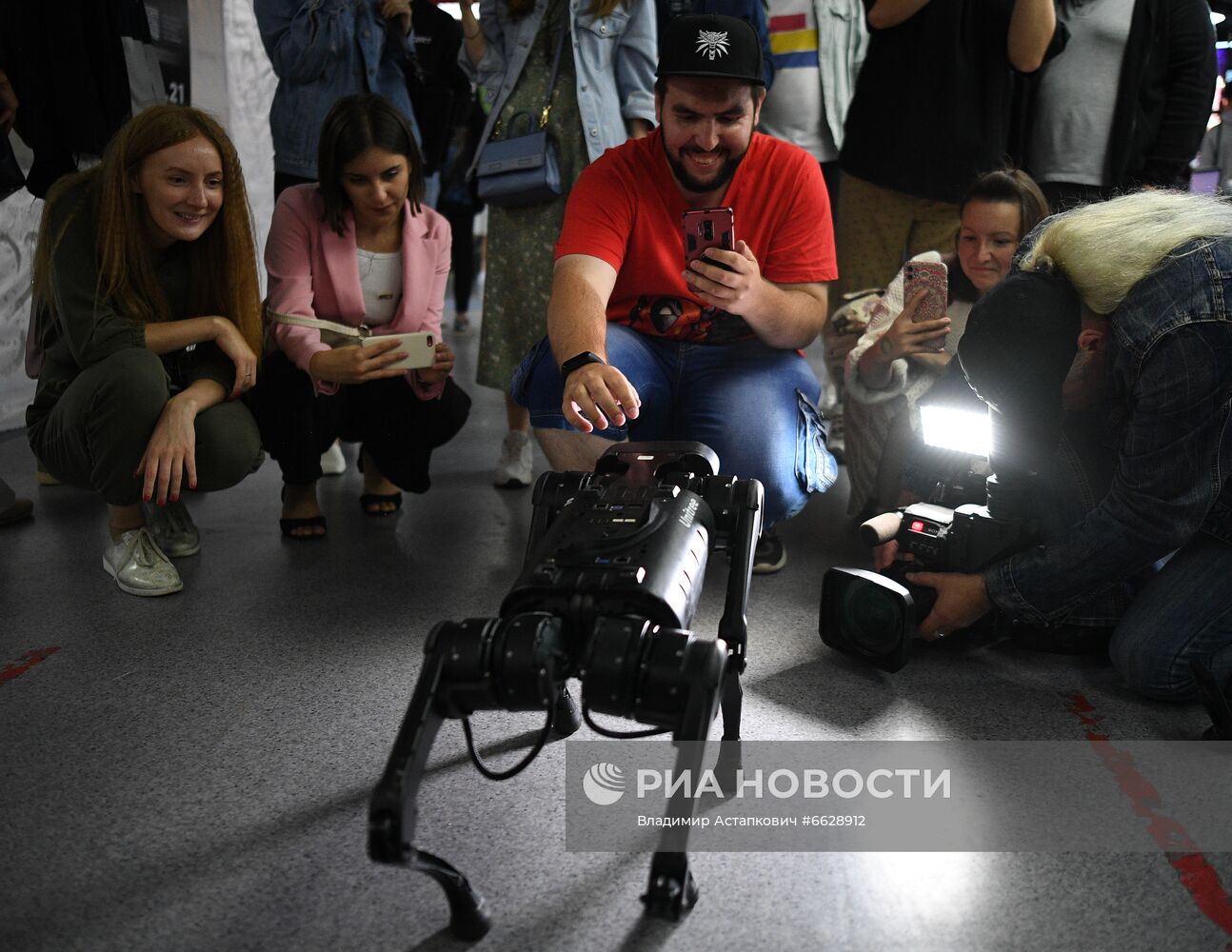 Фестиваль науки и технологий Geek Picnic