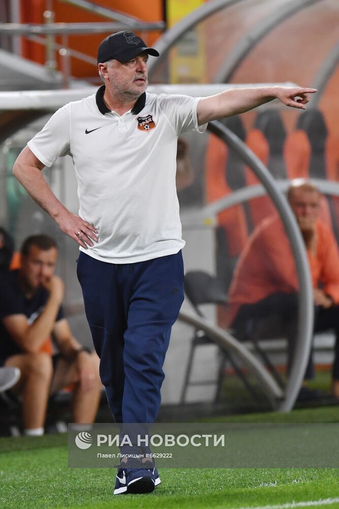 Футбол. РПЛ. Матч "Урал" - "Динамо"