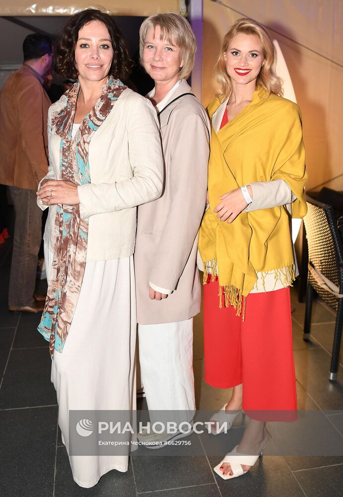 IX фестиваль короткометражного кино "Короче". День первый