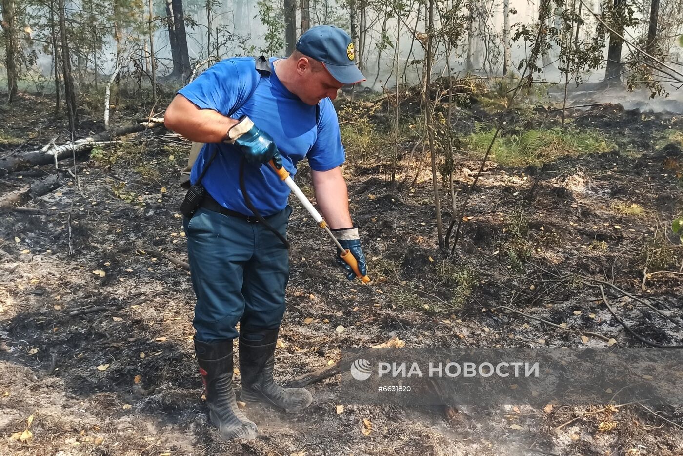 Пожар у федеральной трассы Екатеринбург - Пермь