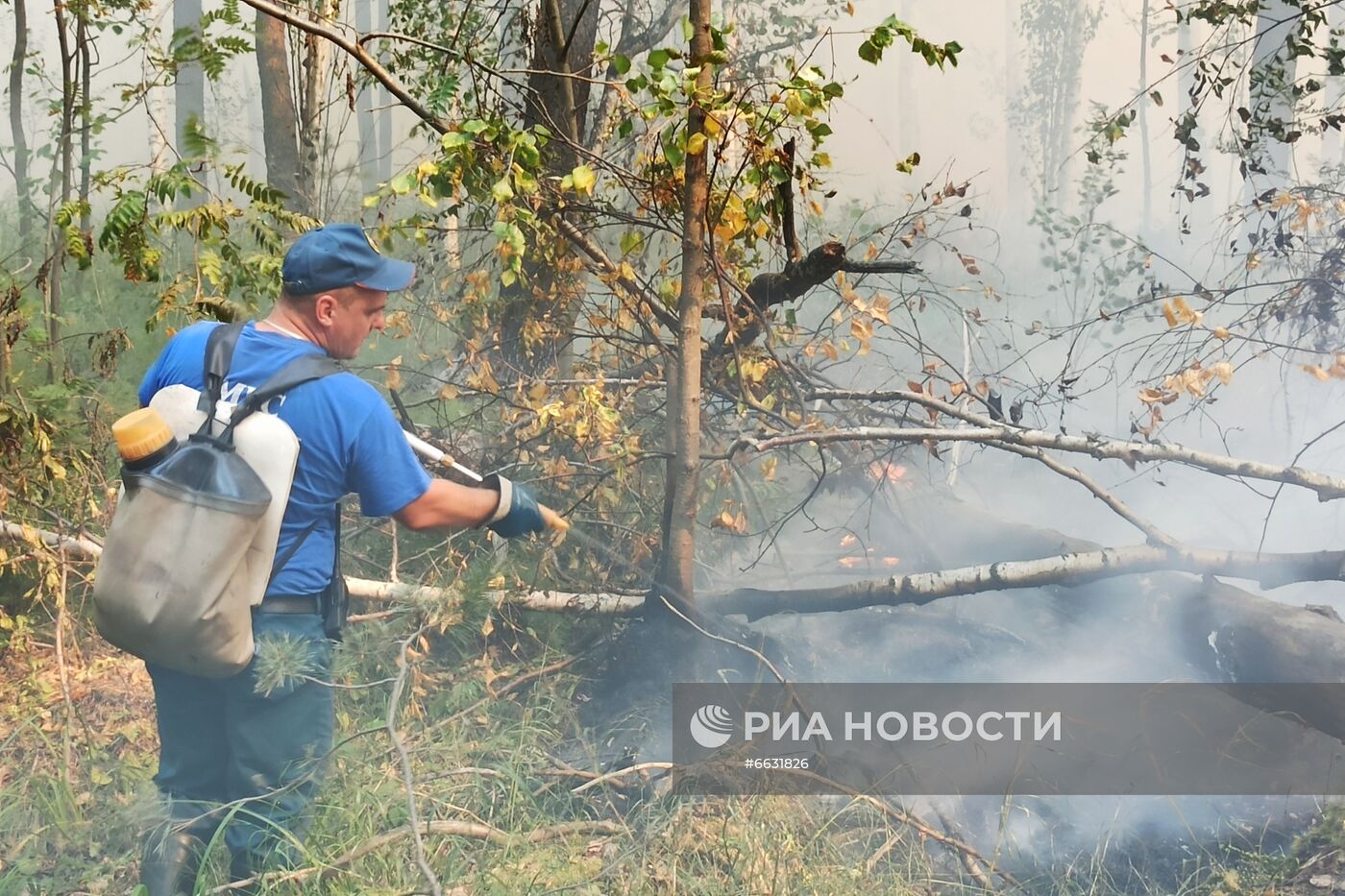 Пожар у федеральной трассы Екатеринбург - Пермь
