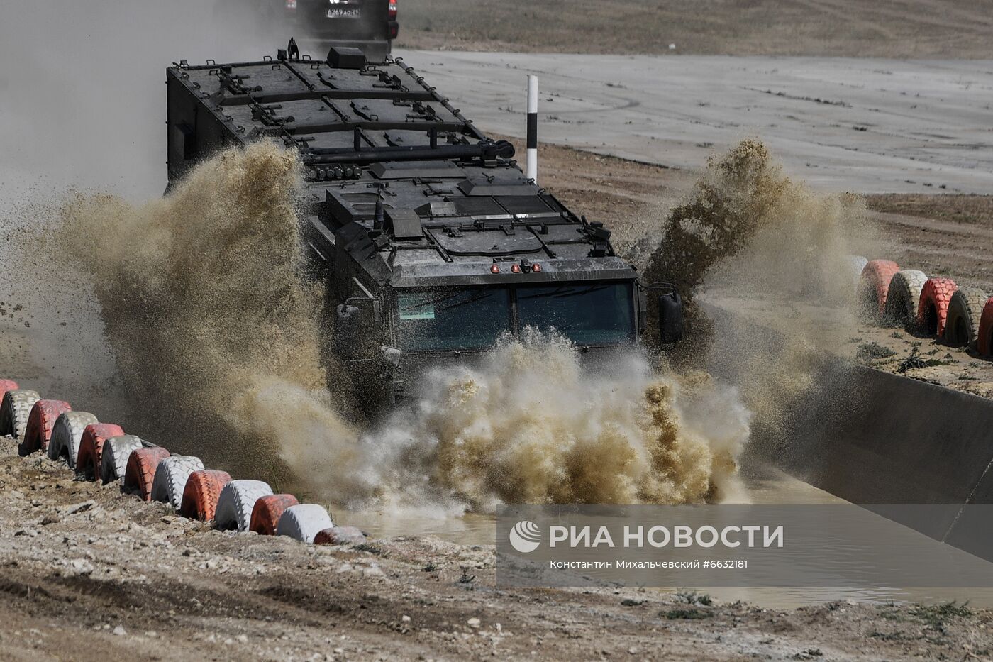 Генеральная репетиция военно-технического форума "Армия-2021" в Севастополе