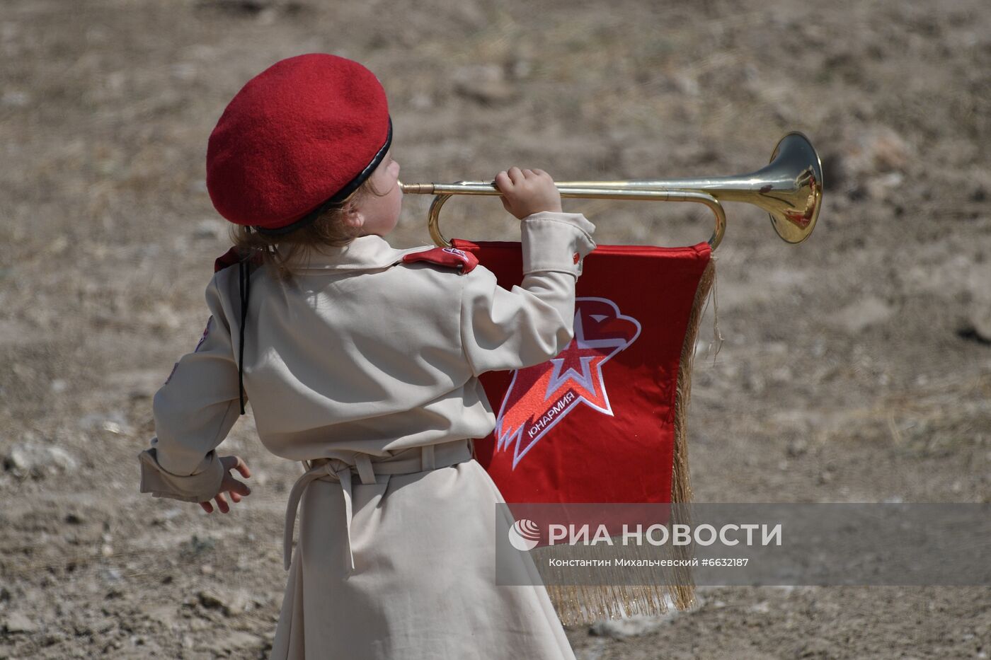 Генеральная репетиция военно-технического форума "Армия-2021" в Севастополе