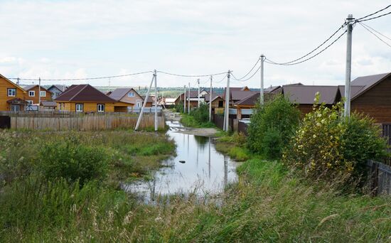 Повышение до критической отметки уровня воды в реке Иркут