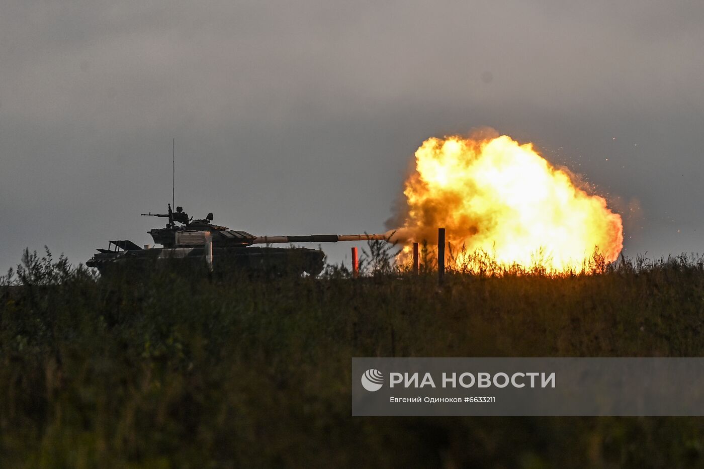 Форум "Армия-2021". Танковый биатлон