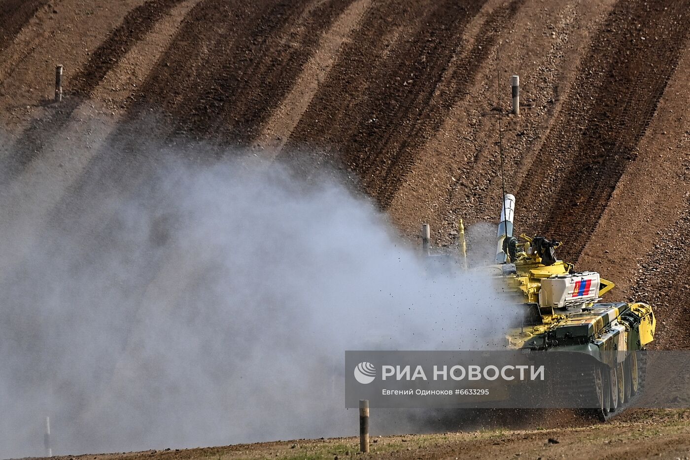 Форум "Армия-2021". Танковый биатлон