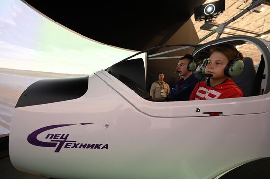 Международный военно-технический форум "Армия-2021"