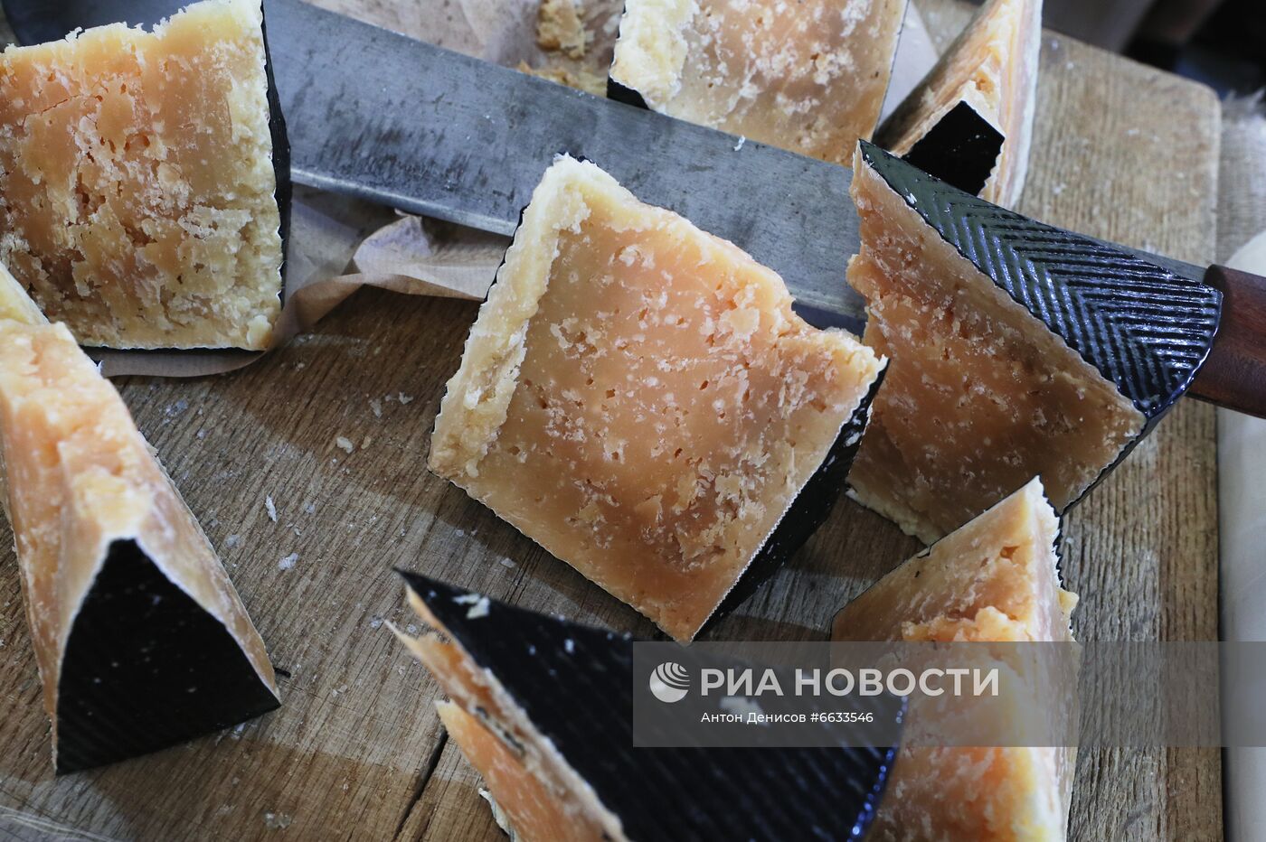 Гастрономический фестиваль "Сыр! Пир! Мир!"