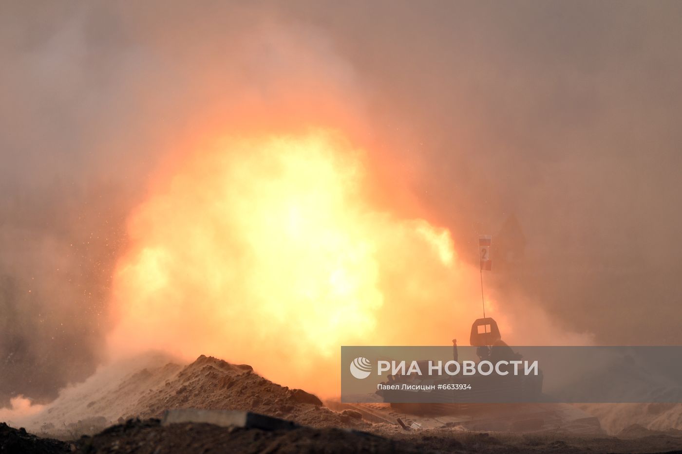 Открытие военно-технического форума "Армия-2021" в Екатеринбурге