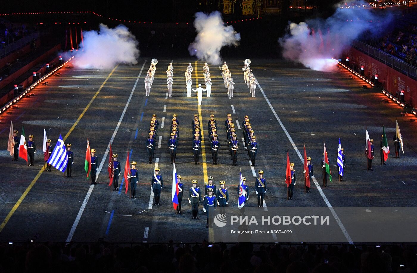 Генеральная репетиция XIV Международного военно-музыкального фестиваля "Спасская башня" - 2021