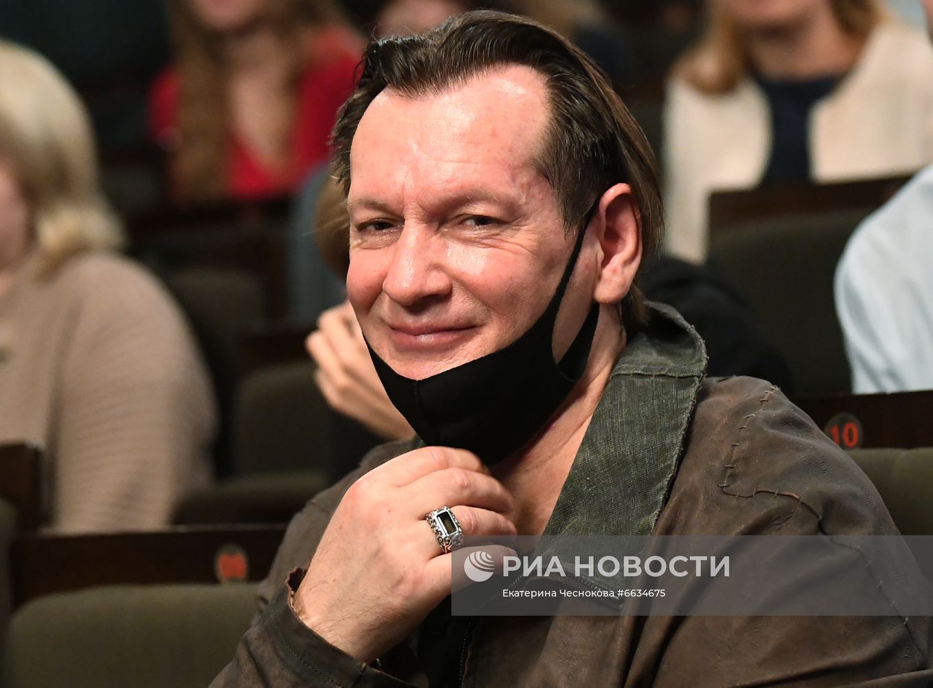 Сбор труппы театра "Ленком Марка Захарова"