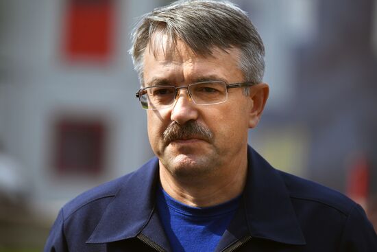 Тренировка пожарных и спасателей на новом комплексе полигона "Апаринки" ГОЧСиПБ