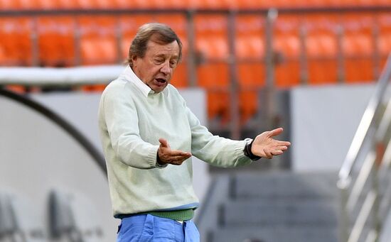 Футбол. РПЛ. Матч "Урал" - "Ростов"